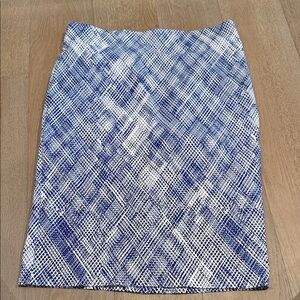 Attyre Blue and White Textured Pencil Skirt